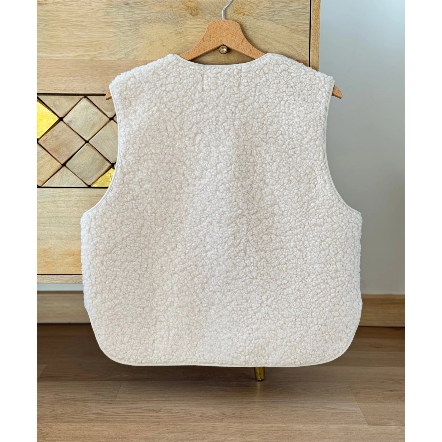 GILET SANS MANCHES BELCCI COULEUR CRÈME