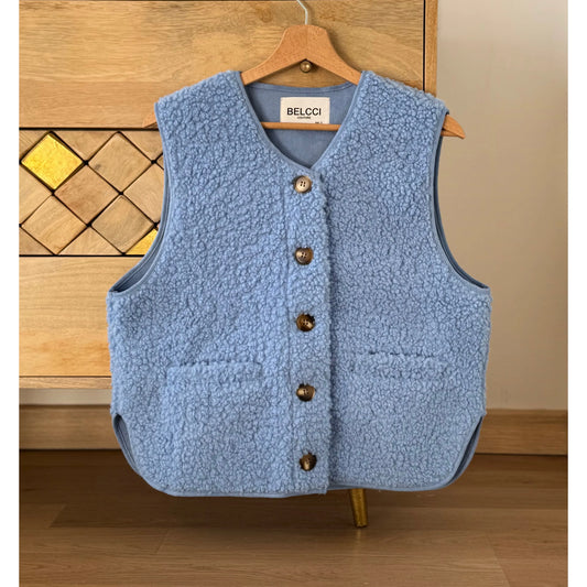 GILET SANS MANCHE EN MOUMOUTE COULEUR BLEU CIEL